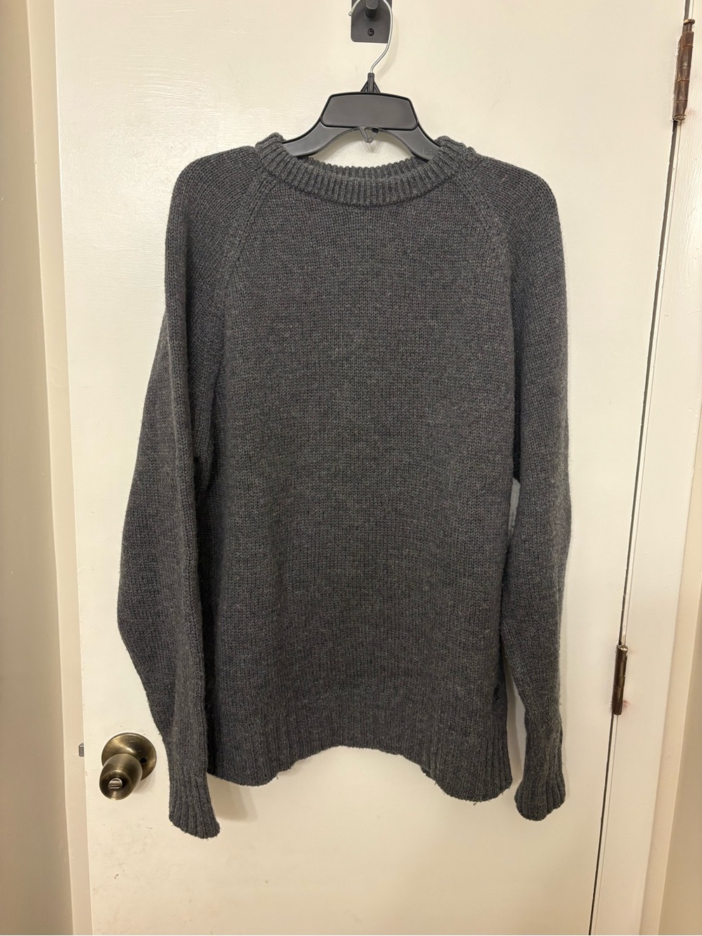 OOBE Brand Italy 100% Virgin Wool Gray Knit Crewneck Sweater Mens XL Raglan